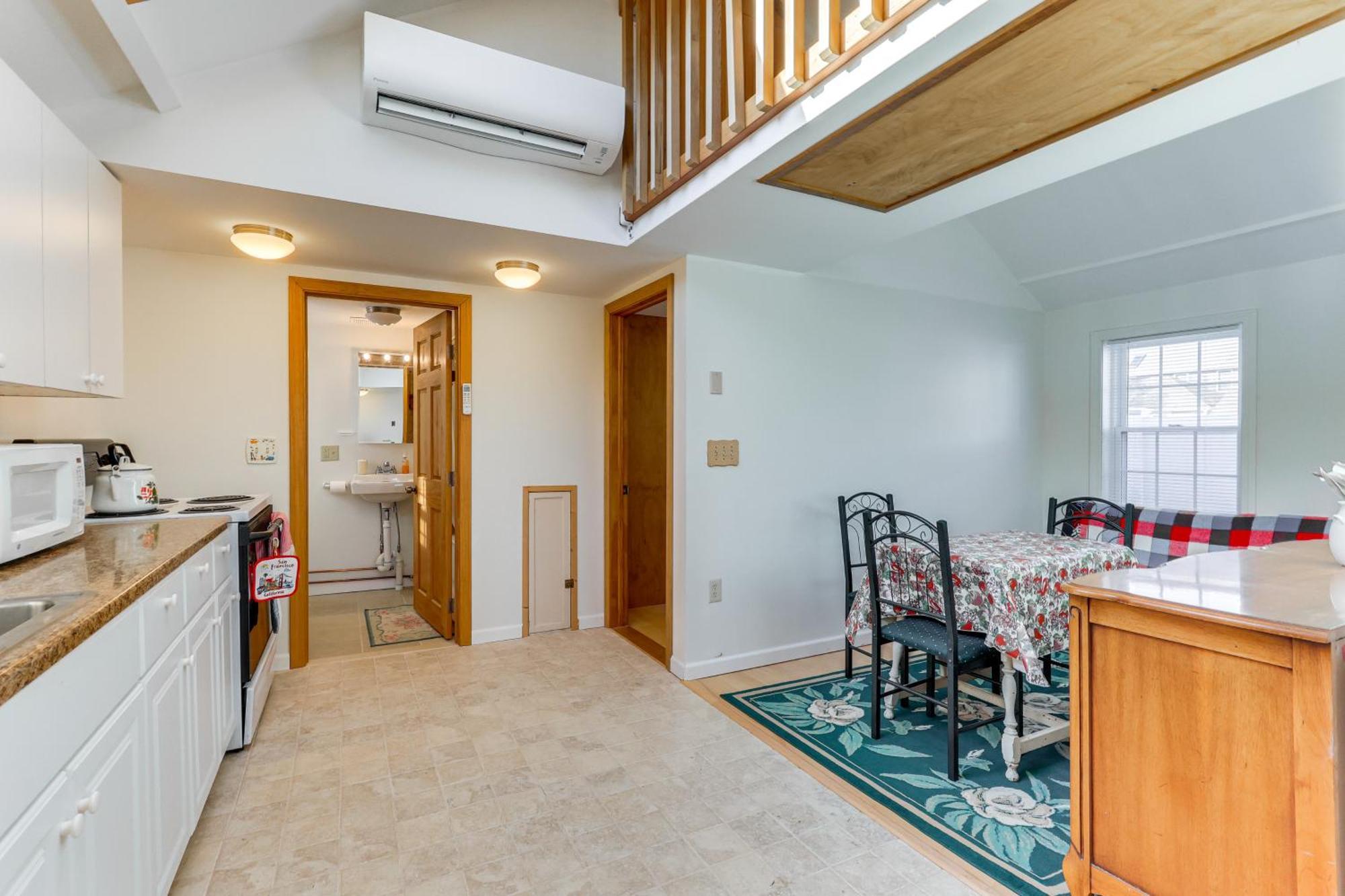 Charming Old Lyme Cottage, Steps To Private Beach! المظهر الخارجي الصورة